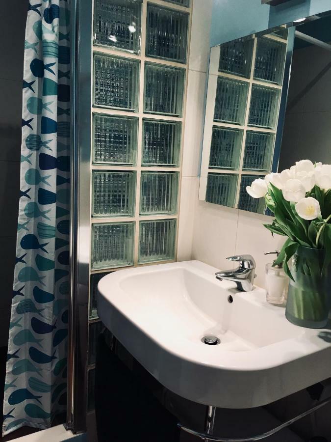 Apartament - Centrum Zabrze Esterno foto